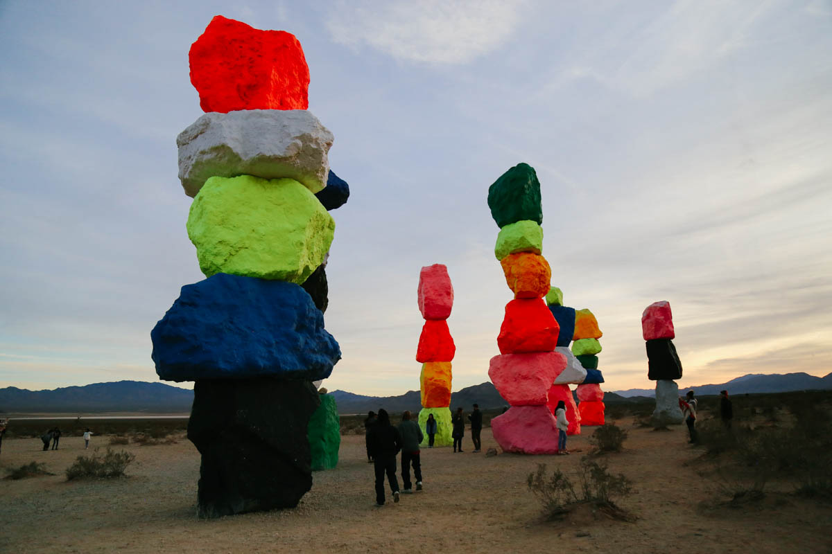 拉斯維加斯Seven Magic Mountains